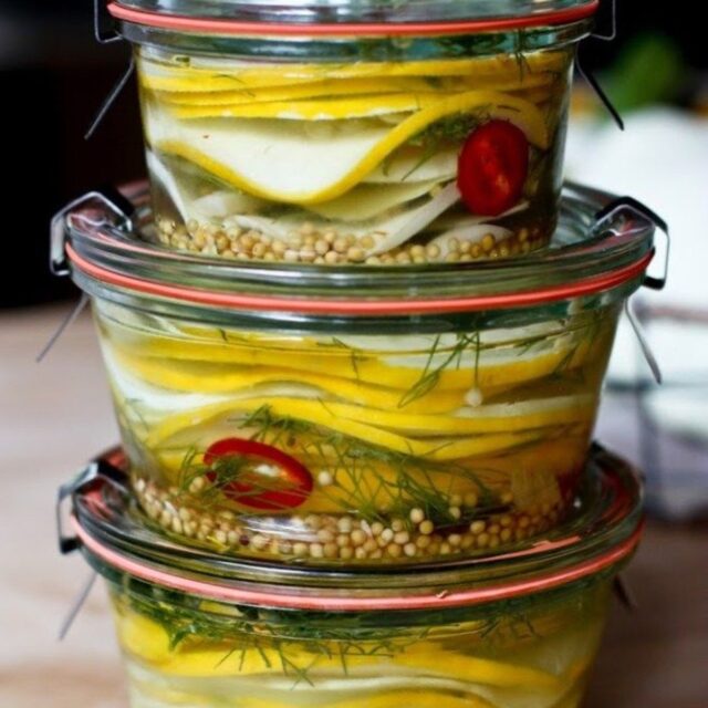WECK Saklama Kavanoz Seti 3 Adet , 370 ml Mold (2 Adet) , 200 ml Mold (1 Adet)
